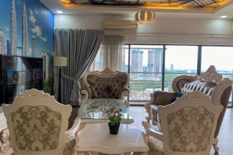 Others 4, Puchong Setiawalk Penthouse for 14 Pax Iconique, Puchong