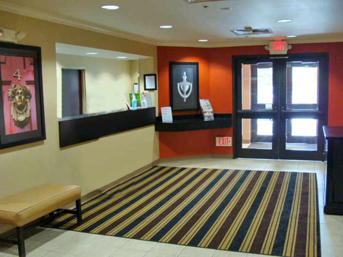 Public Area 2, Extended Stay America - Elizabeth - Newark Airport, Union