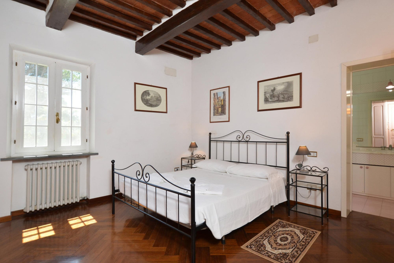 Room 4, Tenuta Santa Colomba, Pisa