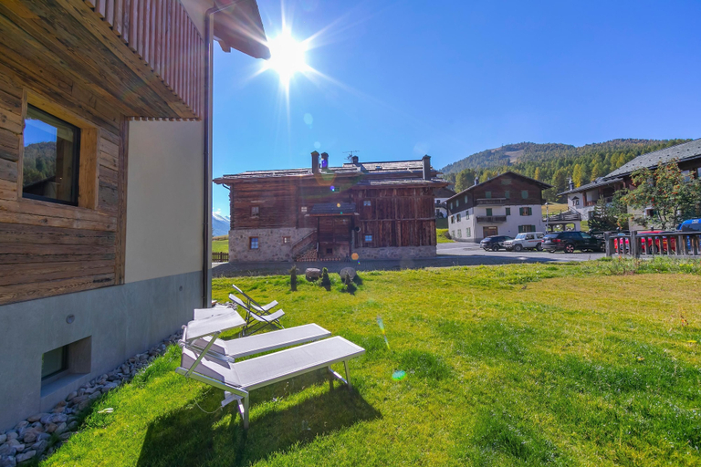 Room 3, Lina in Livigno With 2 Bedrooms and 2 Bathrooms, Sondrio