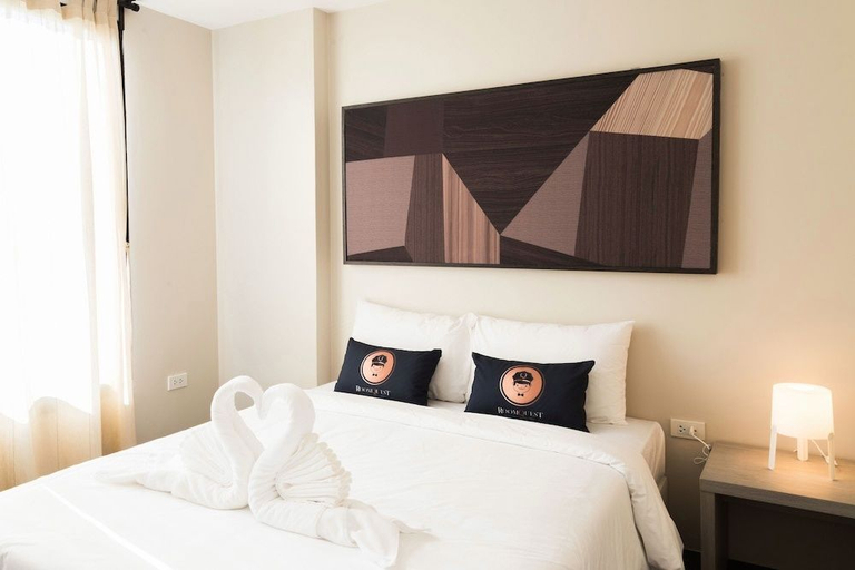 Bedroom, RoomQuest Bangkok Sukhumvit 107, Muang Samut Prakan