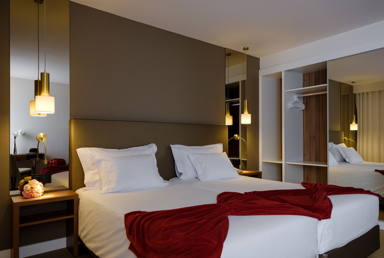 Bedroom 2, Hotel Regina, Ourém