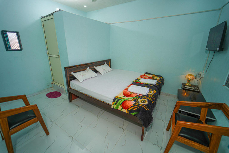 Bedroom 3, Hotel Ramlalla Palace, Faizabad