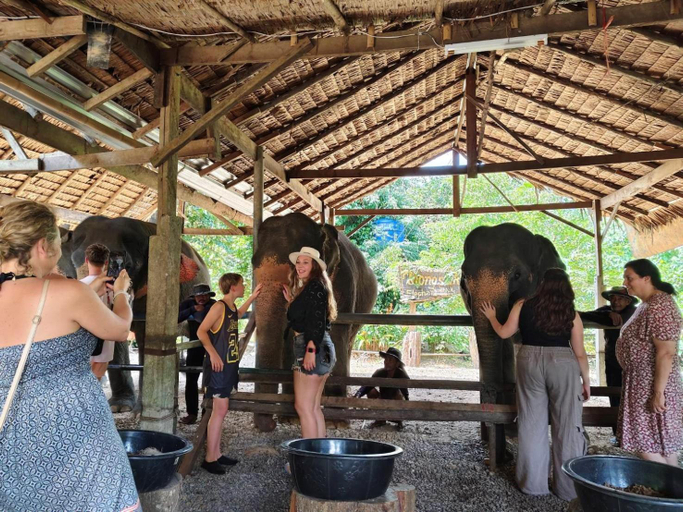 Food & Drinks 4, Khao Sok River Lodge Hotel, Phanom