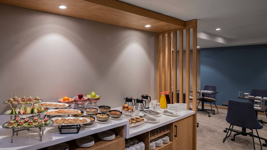 Food & Drinks 4, Hampton by Hilton Istanbul Sirkeci, Fatih
