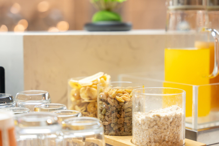 Food & Drinks 5, World Hotel Olympic Sports Center Branch, Jinan