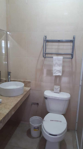 Bathroom 4, Hotel GYA Boutique, Aguascalientes