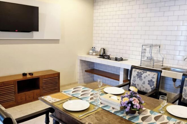Dining Room 7