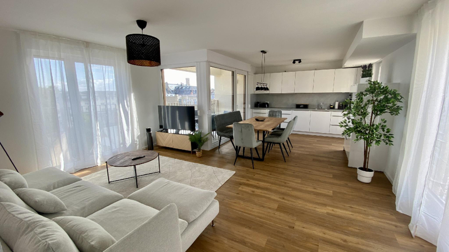 Others 5, Penthouse Rhein-Main, Offenbach am Main