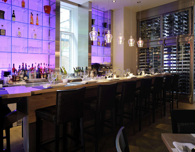 Food & Drinks 5, Hôtel 71, Communauté-Urbaine-de-Québec