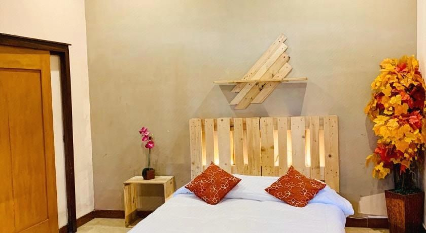 Bedroom 1, Hotel Santoso Batu, Malang