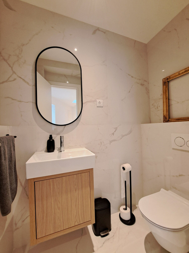 Bathroom 3, House Olenta, Split