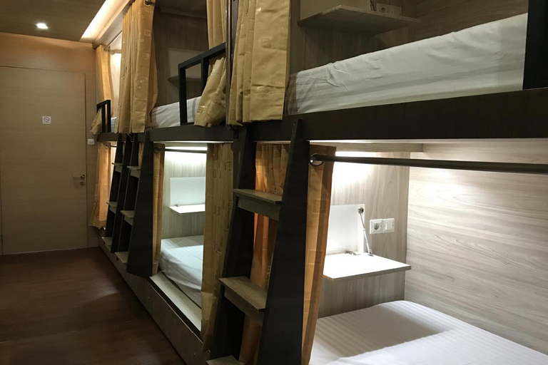 Bedroom 18