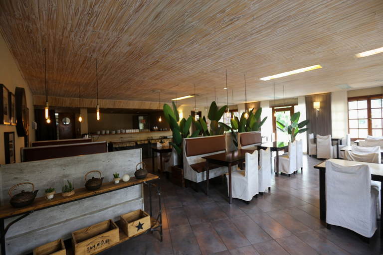 Food & Drinks 5, Bahía Redonda Hotel, Lago Argentino