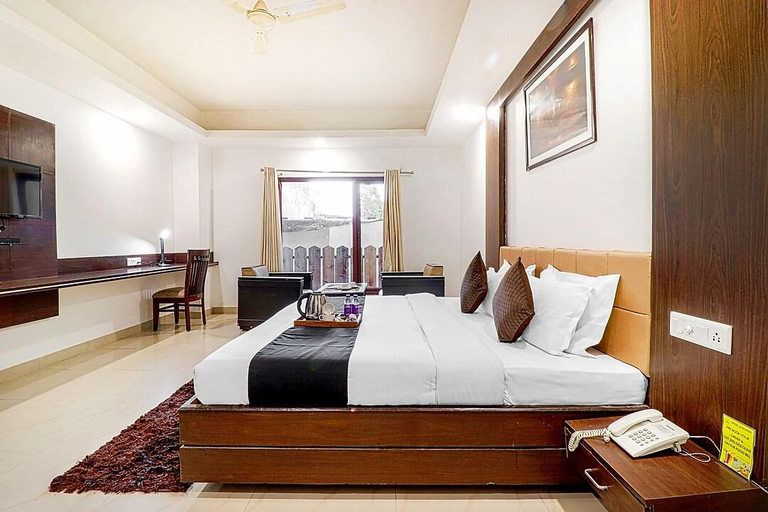 Bedroom 3, Hotel Alaknanda, Dehradun