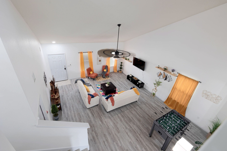 Room 4, Hot Tub Foosball Fenced Yard Parking, Hays