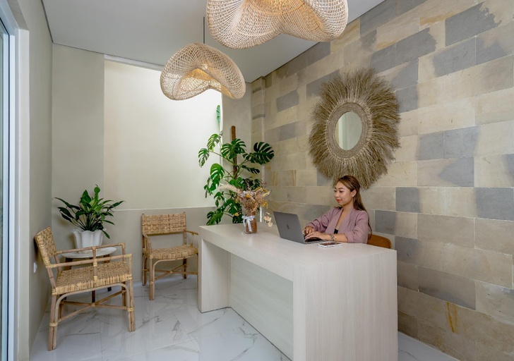 Others 3, Deva Amerta Apartemen, Badung