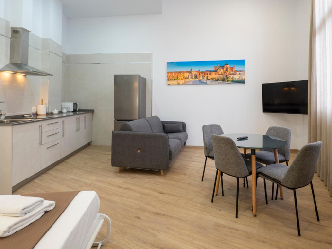 Others 4, Apartamentos La Fuensanta, Córdoba