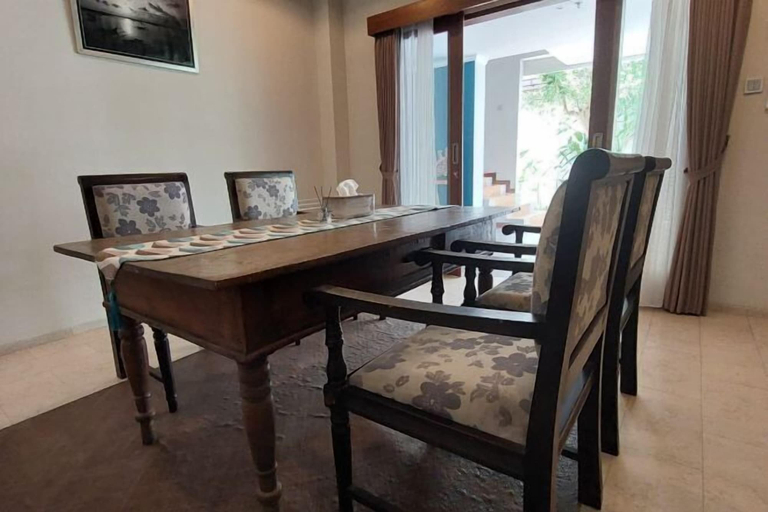 Dining Room 6