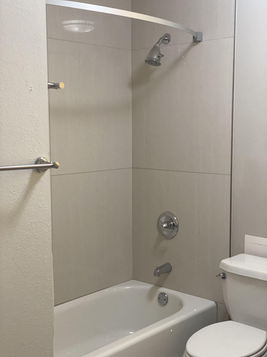 Bathroom 5, Red Lion Hotel Monterey, Monterey