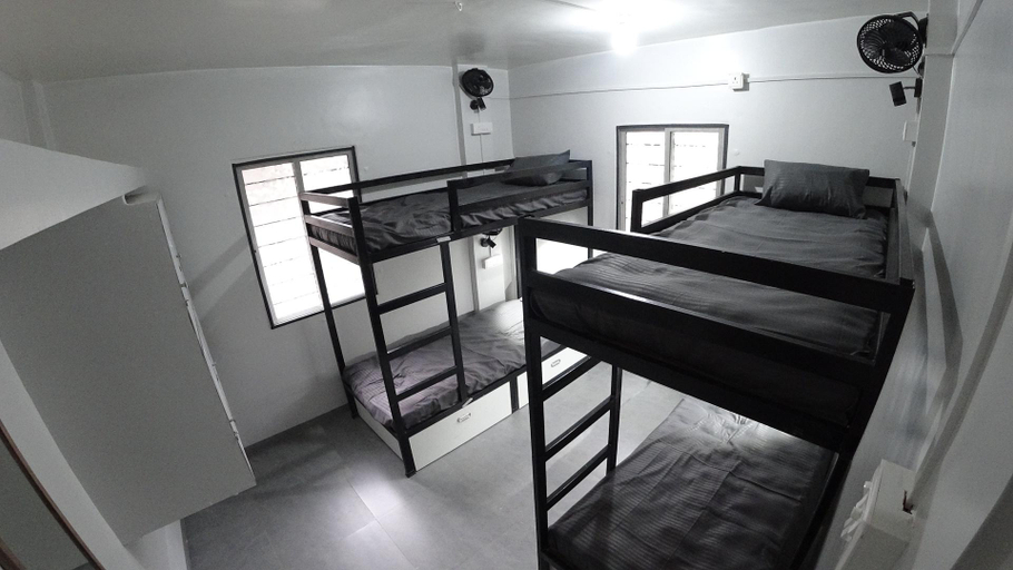 Bedroom 5, Solo Stays, Pune