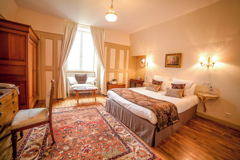 Bedroom 2, Château du Colombier, Ille-et-Vilaine