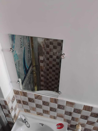 Bathroom 3, Geeta Teerth Guest House, Faizabad
