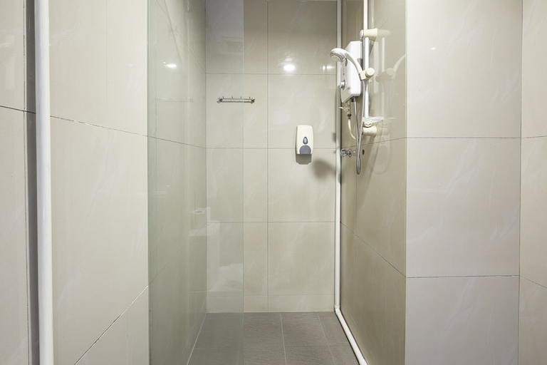 Bathroom 3, D'New 1 Hotel near Sunway Pyramid, Petaling Jaya