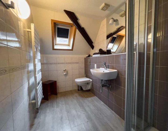Bathroom 5, Gites Et Chambres D'hotes Maison Ungerer, Bas-Rhin