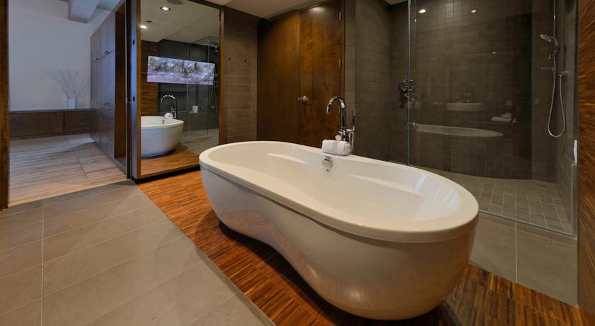 Bathroom 4, Hôtel 71, Communauté-Urbaine-de-Québec