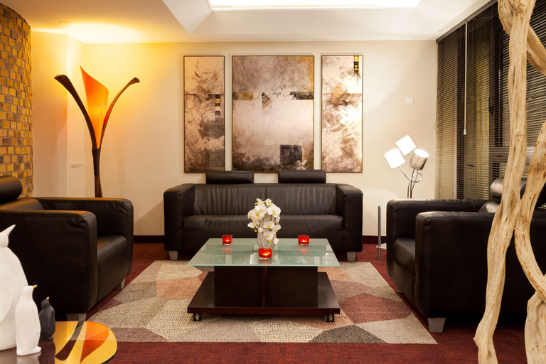 Public Area 2, Kyriad Strasbourg Sud-Lingolsheim, Bas-Rhin