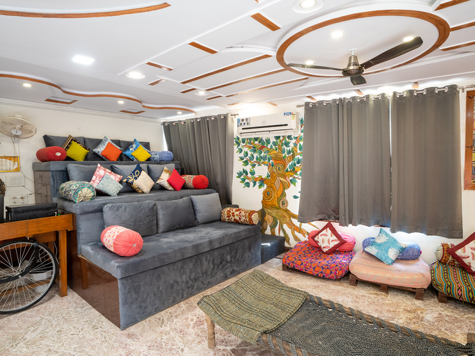 Public Area, Moustache Hostel Agra, Agra