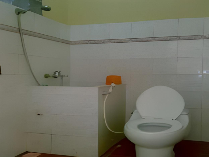 Bathroom, Roda Mas I Hotel, Banyumas