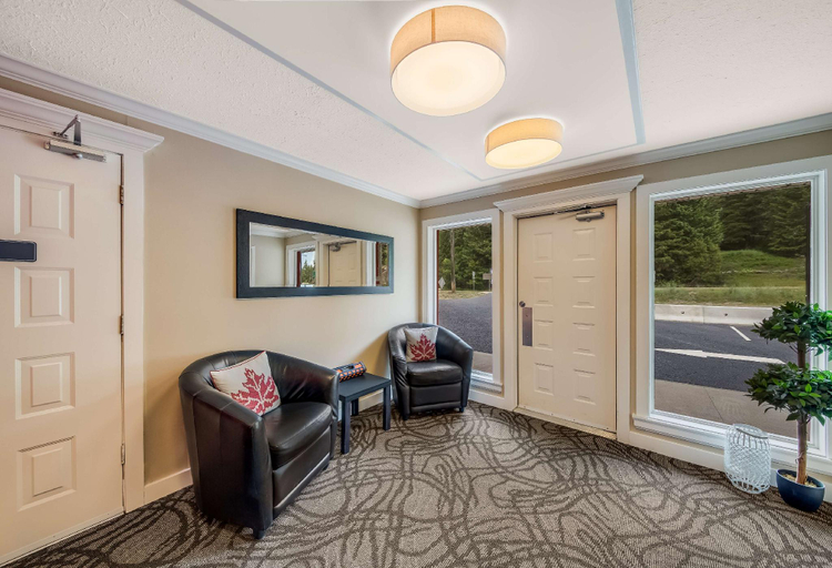 Public Area 2, SureStay Hotel by Best Western Rossland Red Mountain, Kootenay Boundary
