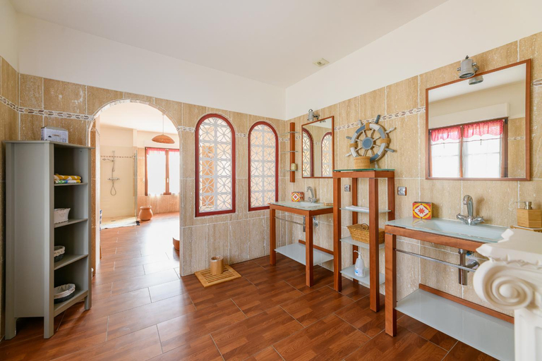 Bathroom 5, LA VILLA BOLERO, Indre-et-Loire