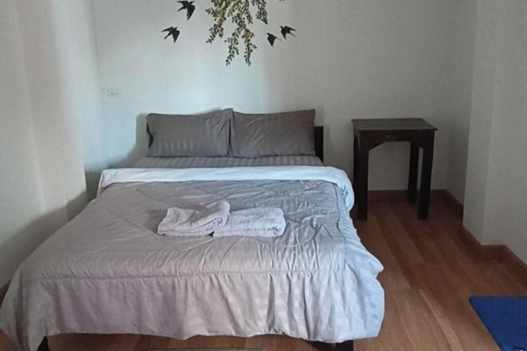 Bedroom 26