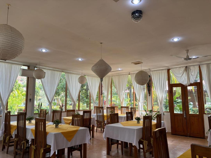 Food & Drinks, Palm Malinamoc Hotel, Dili