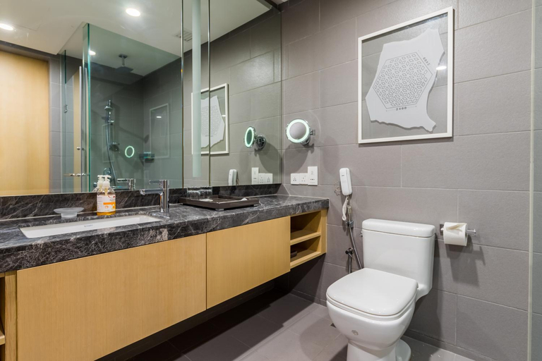 Bathroom 4, 188 Suites by Plush, Kuala Lumpur