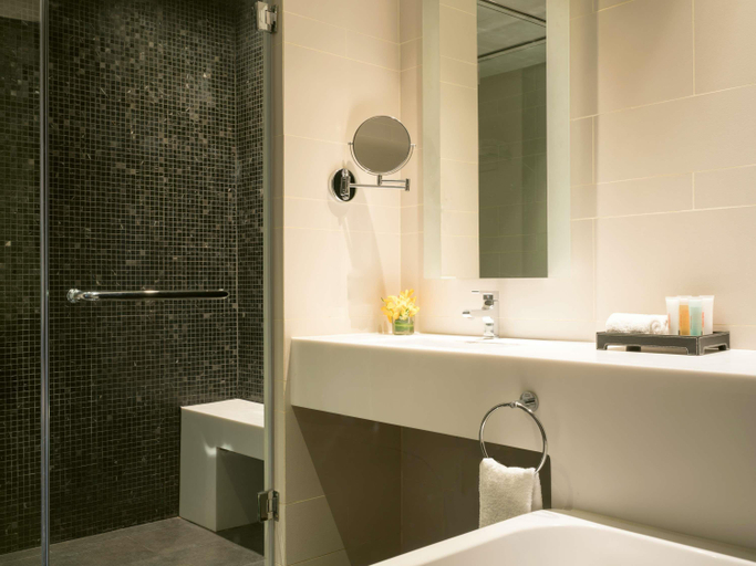 Bathroom 6