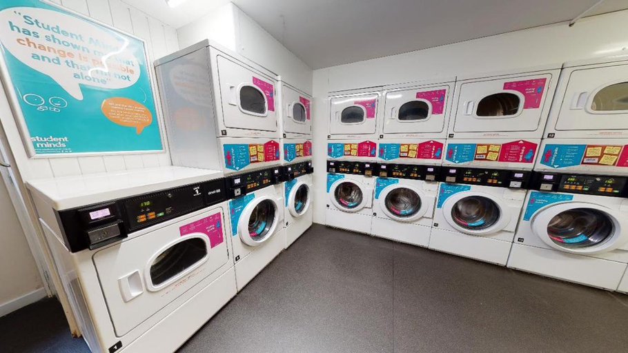 Others 4, For Students Only - iQ Leeds 20 Min to City Centre, Leeds