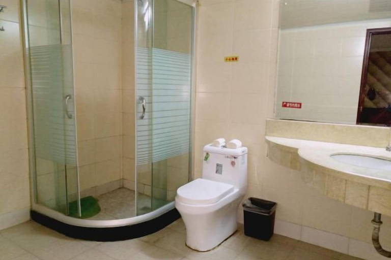 Bathroom 3, Jincheng Hotel, Zhoushan
