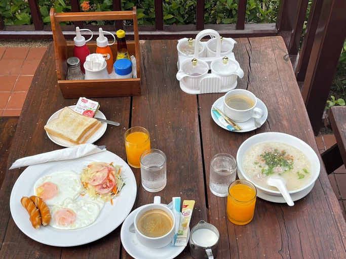 Food & Drinks 5, Sailom Resort Bangsaphan, Bang Saphan