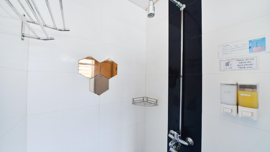 Bathroom 6