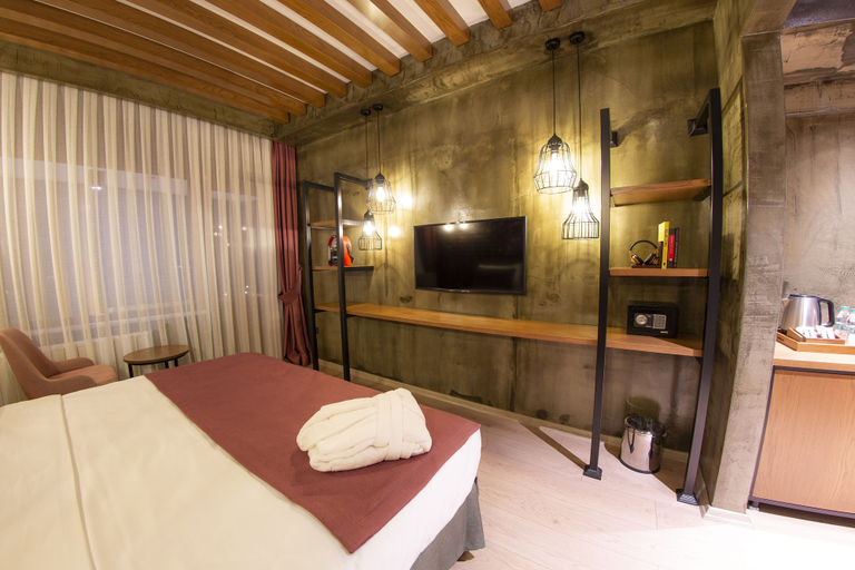 Bedroom 4, Meydan Besiktas Hotel, Beşiktaş