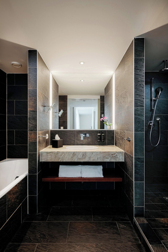 Bathroom 5, Hotel Eurostars Embassy, Wien