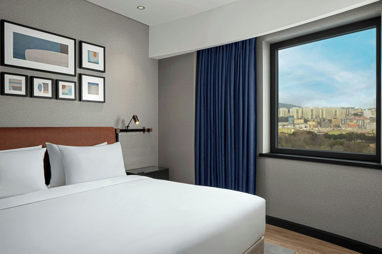 Bedroom 2, Four Points By Sheraton Istanbul Pendik, Pendik