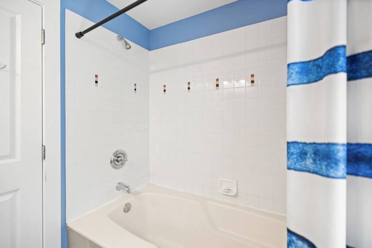 Bathroom 4, 1352 Laurel Grove 3 Bedroom Home by RedAwning, Walton