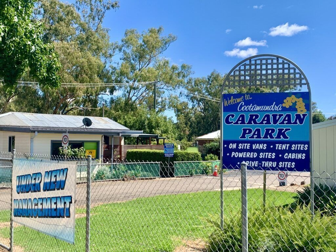 Exterior & Views, Cootamundra Caravan Park, Cootamundra