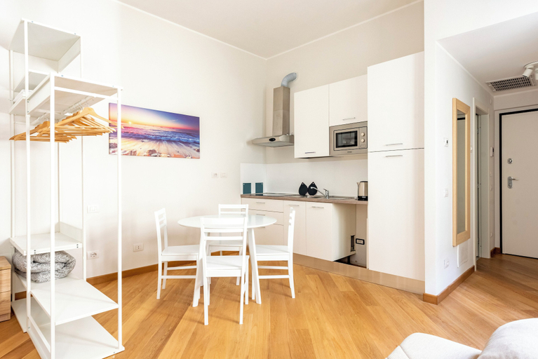 Others 4, Cozy flat in historical centre of Genova, Genova