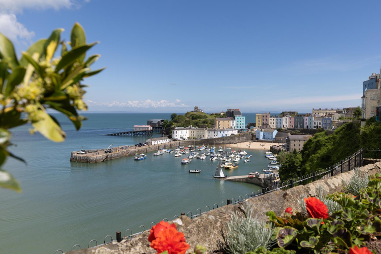 Others 4, The Pennines - Close to town beach and shops, Pembrokeshire